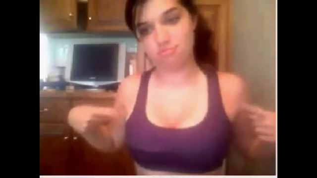 Gym Girl Flashes Ass and Tits on Omegle